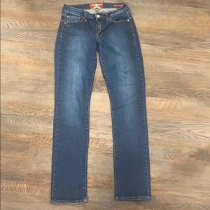 Lucky Brand Sofia Straight Leg Jeans 2/26